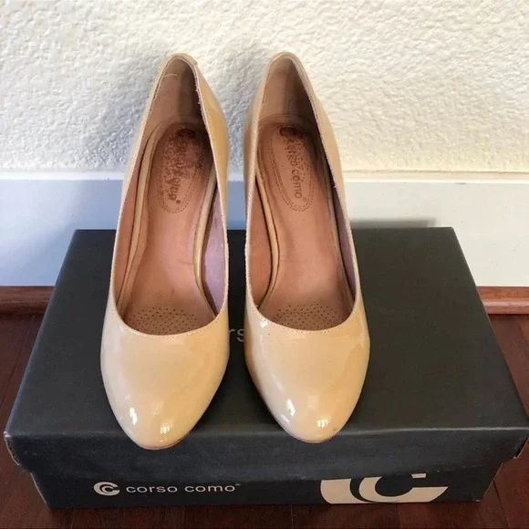 Corso Como Nude Patent Leather Almond Toe Pumps Size 7 M - Picture 4 of 10